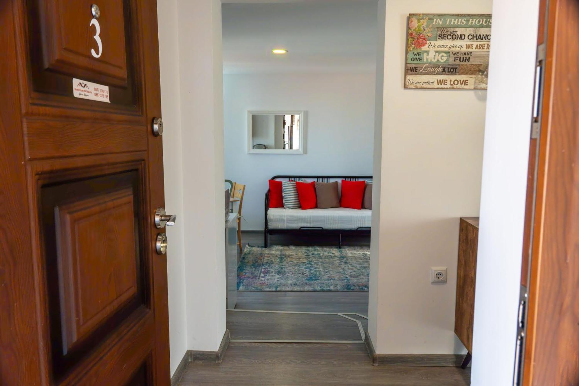Guest House Malusha Габрово Екстериор снимка
